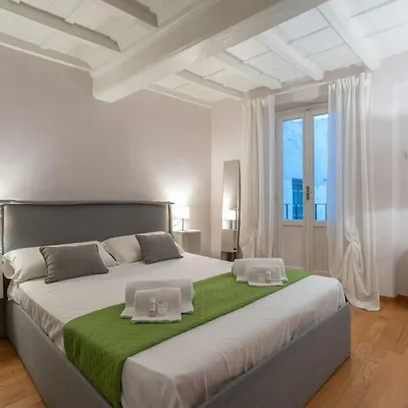 公寓 Uffizi Living Storia E Arte Sotto Casa 佛罗伦萨